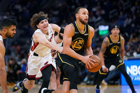 Cavaliers vs. Warriors prediction, odds, line, spread: 2022 NBA .